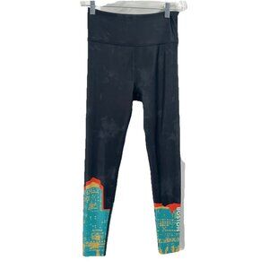 Peloton City Scape Boston Skyline Leggings Sz Womens Medium Black Blue
